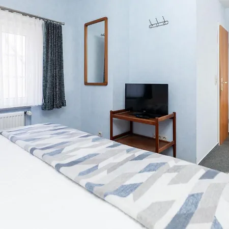 Toewerland 7 ユイスト